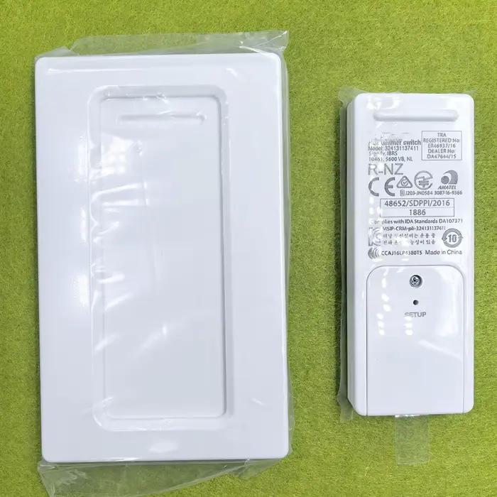 Télécommande Philips Hue sans installation pour variateur intelligent et contrôle facile des lumières domestiques occasions spéciales adaptabilité et personnalisation de l'éclairage
