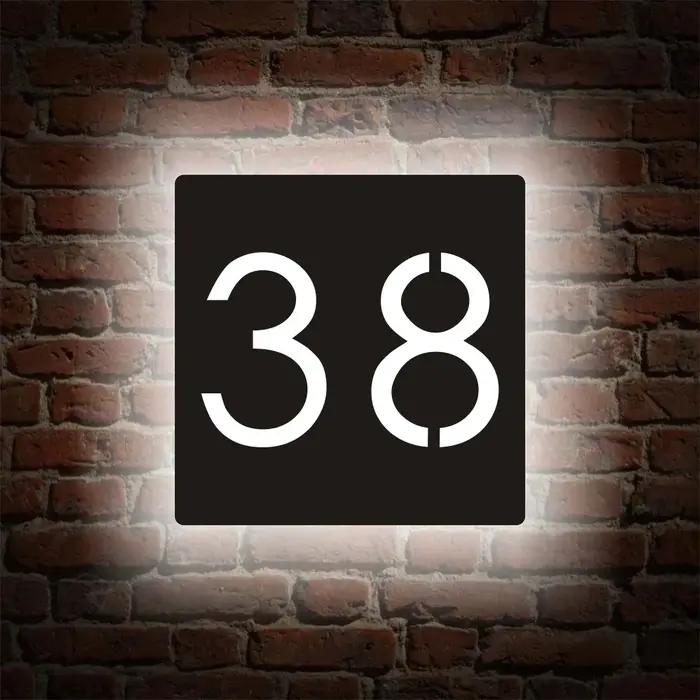 Panneau de numéro de maison personnalisé avec lumière LED