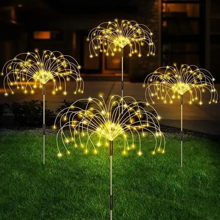 Lumières solaires de jardin à effet de feu d'artifice pour vos soirées d'été et occasions spéciales